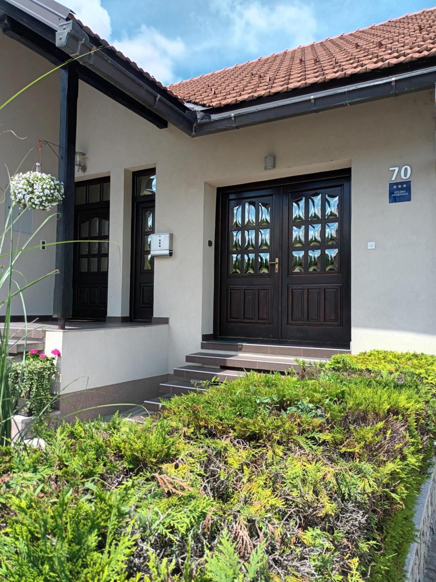 אוגולין Studio Apartman Salopek מראה חיצוני תמונה